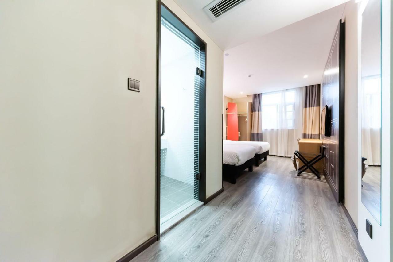 Ibis Wuxi Yixing South Renmin Rd Hotel Exterior photo