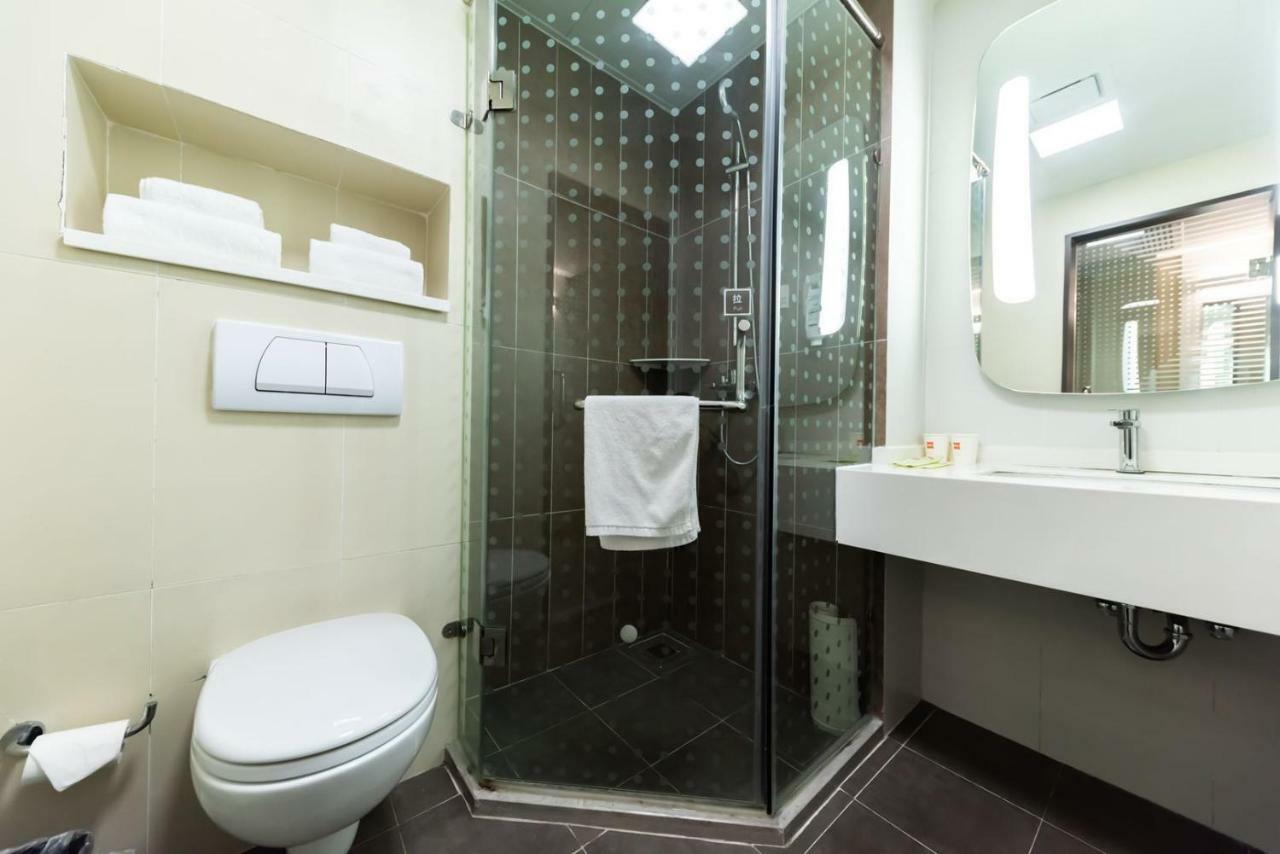 Ibis Wuxi Yixing South Renmin Rd Hotel Exterior photo